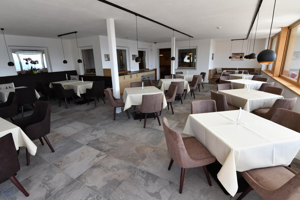 Hotel Kristall Maranza Ngoại thất bức ảnh